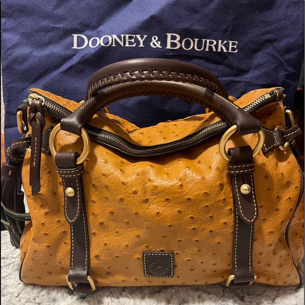Dooney & Bourke purse
